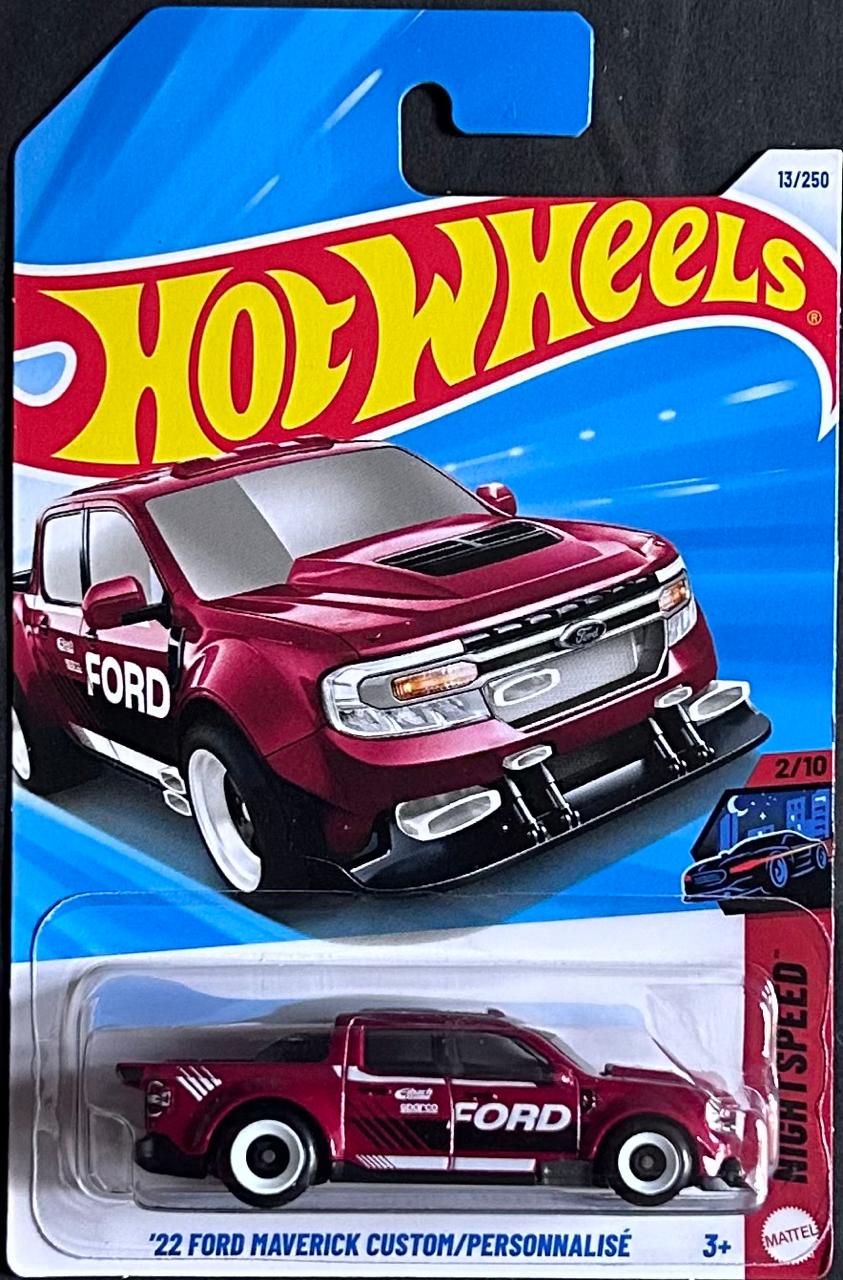 22 Ford Maverick Custom (Red)
