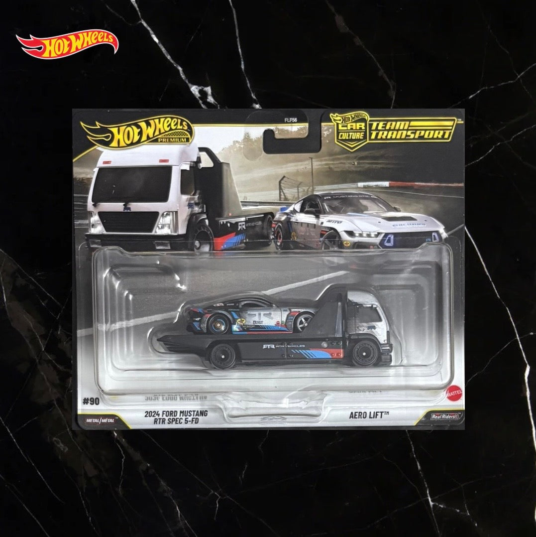 Hot Wheels Team Transport 2024 Ford Mustang RTR Spec 5-FD / Aero Lift