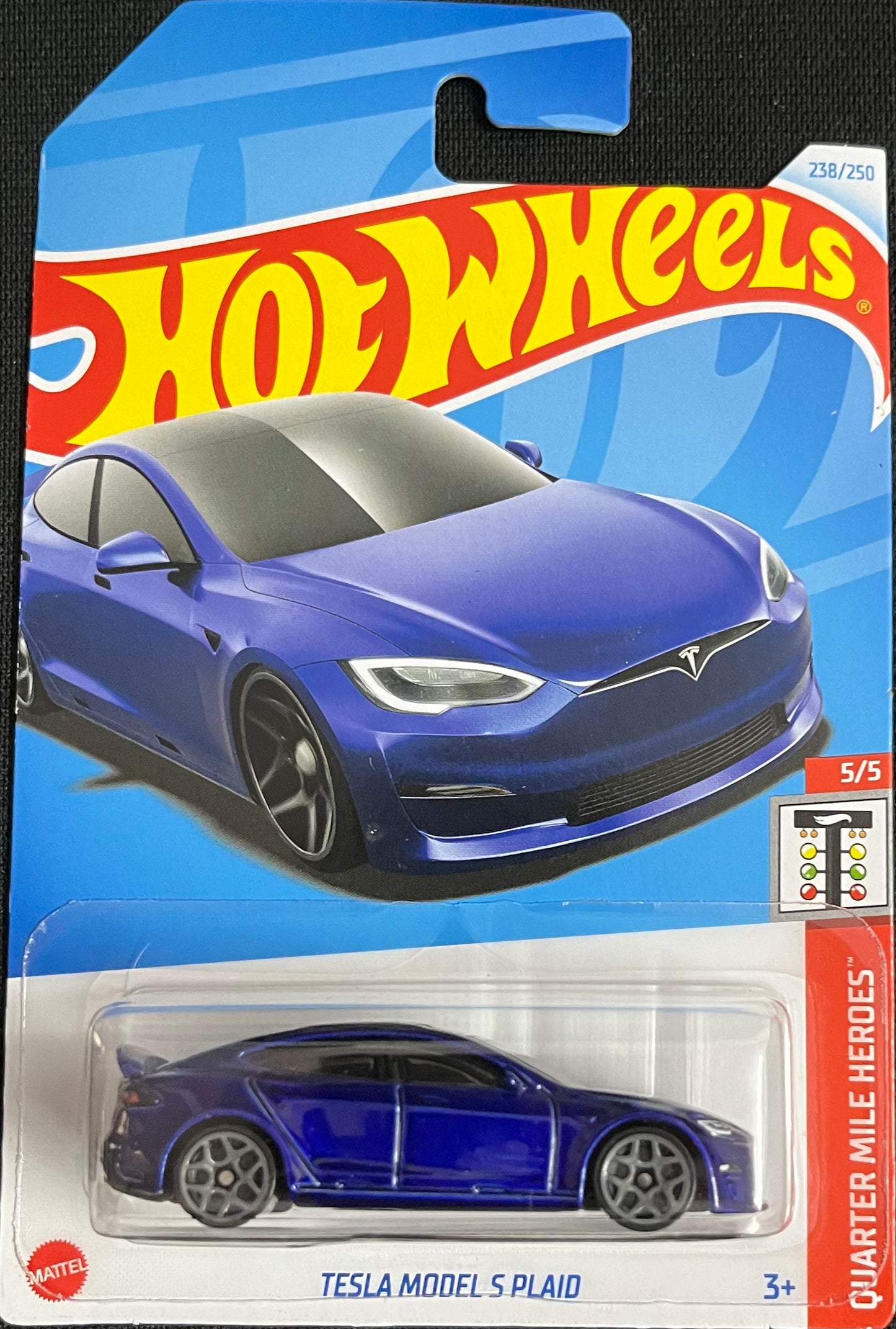 Tesla Model S Plaid (Blue)