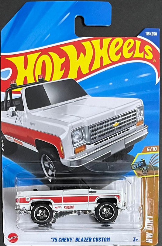 75 Chevy Blazer Custom (White)